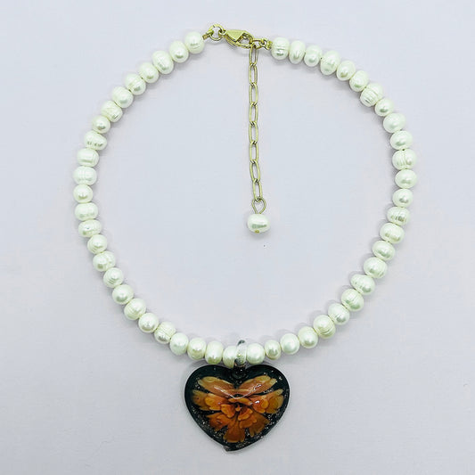 pearly girly - glass heart