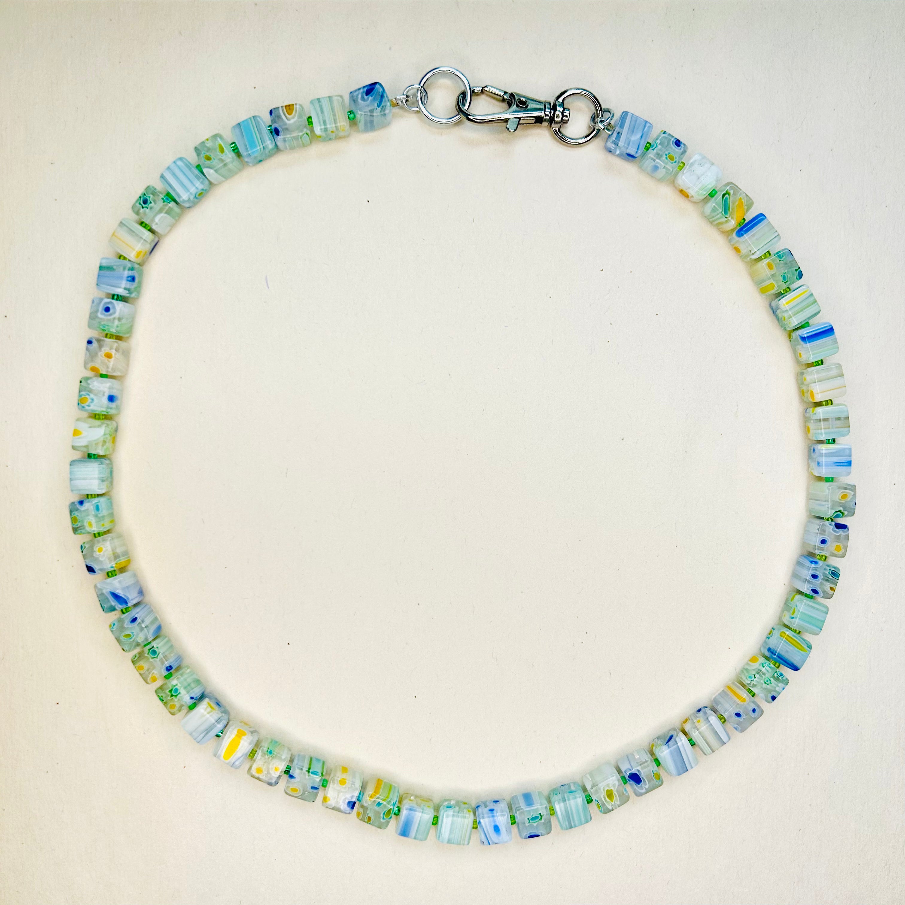villa necklace